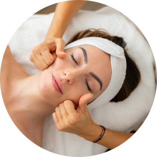 virgo_selfcare_relaxacna_masaz_tvare_dekoltu
